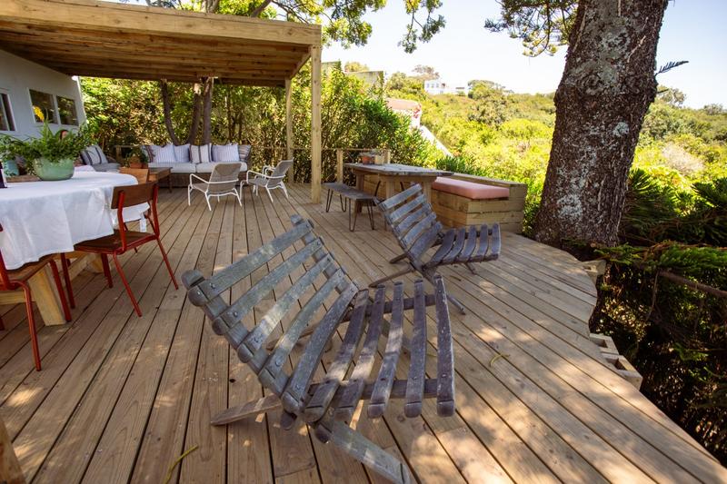 To Let 5 Bedroom Property for Rent in Hobie Beach Western Cape